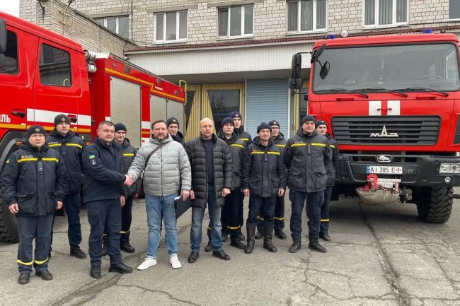 "Спільні зусилля для підтримки безпеки: Мережа заправок «Яркон» та ГО «А-Варта» передали топливо для ДСНС"